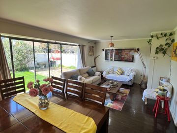 SE VENDE HERMOSA CASA EN ALTO QUILAMAPU