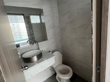 SE VENDE HERMOSO APARTAMENTO CON PISCINA, EN MELGAR TOLIMA $420.000.000