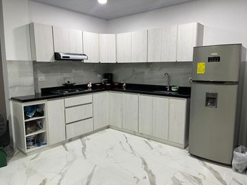 SE VENDE HERMOSO APARTAMENTO CON PISCINA, EN MELGAR TOLIMA $420.000.000