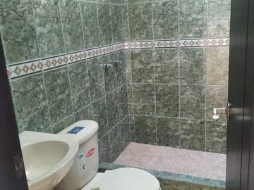 POR URGENCIA ECONOMICA CASA EN VENTA EN SAN ANTONIO DE PICHINCHA QUITO ECUADOR