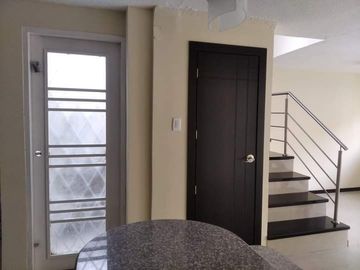 POR URGENCIA ECONOMICA CASA EN VENTA EN SAN ANTONIO DE PICHINCHA QUITO ECUADOR
