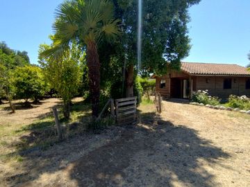 Se vende excelente y bonita parcela de agrado en Huilquilemu.