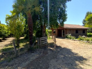 Se vende excelente y bonita parcela de agrado en Huilquilemu.