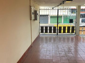 HERMOSA PROPIEDAD DE TRES DEPARTAMENTOS