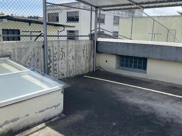HERMOSA PROPIEDAD DE TRES DEPARTAMENTOS