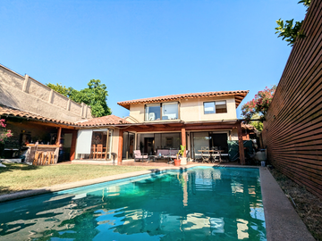 Valle La Dehesa, Casa en Condominio