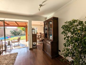 Valle La Dehesa, Casa en Condominio