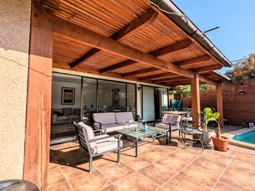 Valle La Dehesa, Casa en Condominio