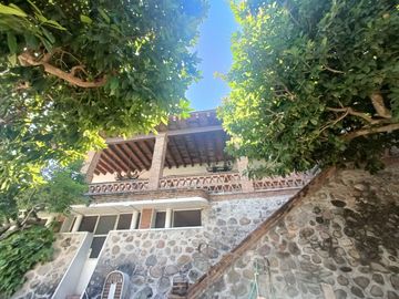 CASA UN NIVEL EN TEQUESQUITENGO. VISTA PANORAMICA