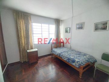 ID: 1116817 Dpto De 132.55M², A Media Cuadra De Parque, Gas Cálidda, 3 Dormitorios Con Closet, 2ºpiso, Ubicado En Comas