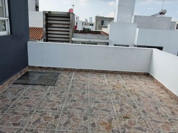CASA EN CONDOMINIO EN VENTA  Fraccionamiento Fuentes de San José, Santa Cruz Otzacatipan C.P 50210, San Mateo Otzacatipan, cerca de Plaza Santin