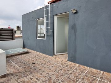 CASA EN CONDOMINIO EN VENTA  Fraccionamiento Fuentes de San José, Santa Cruz Otzacatipan C.P 50210, San Mateo Otzacatipan, cerca de Plaza Santin