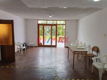 Venta De Casa Urb Los Cipreses Cercado De Lima