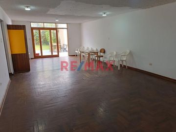 Venta De Casa Urb Los Cipreses Cercado De Lima