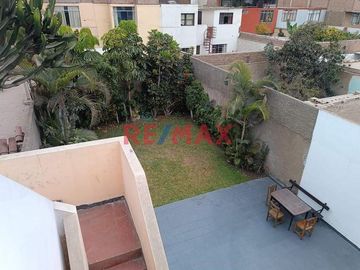 Venta De Casa Urb Los Cipreses Cercado De Lima
