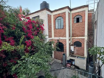 CASA EN VENTA EN POBLADO OCOLUSEN IDEAL PARA CONSULTORIOS, DEPARTAMENTOS, ESCUELAS