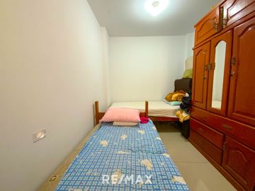 Venta De Casa 4 Pisos En Smp