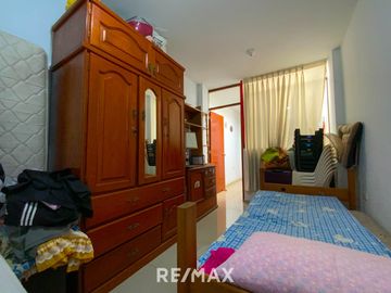 Venta De Casa 4 Pisos En Smp