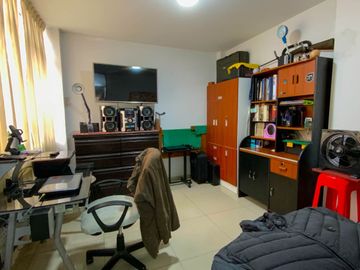 Venta De Casa 4 Pisos En Smp
