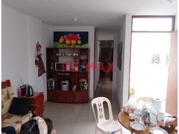 Venta De Casa 4 Pisos En Smp