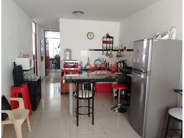 Venta De Casa 4 Pisos En Smp