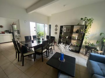 Casa lado sombra 2 niveles, 3 recamaras, 3 baños, terraza. Lomas del Mar, Boca del Rio Ver.