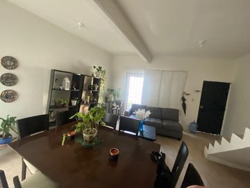 Casa lado sombra 2 niveles, 3 recamaras, 3 baños, terraza. Lomas del Mar, Boca del Rio Ver.