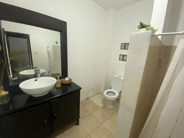 Casa lado sombra 2 niveles, 3 recamaras, 3 baños, terraza. Lomas del Mar, Boca del Rio Ver.