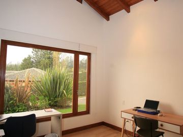 RESIDENCIA DE LUJO EN PAKAKUNA: UN PARAÍSO EXCLUSIVO ENTRE NATURALEZA Y COMODIDAD