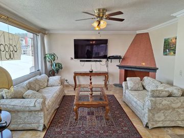 EXCELENTE DEPARTAMENTO EN EL CORAZÓN DE QUITO:  ESPACIO Y UBICACIÓN IDEAL
