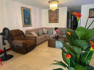 Venta de Departamento en Urdesa Norte
