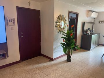 Venta de Departamento en Urdesa Norte