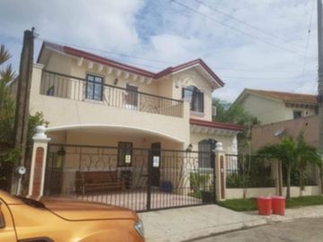 Elegant 4-Bedroom Home with Terrace and Garden in Pacific Grand Villa, Lapu-Lapu City