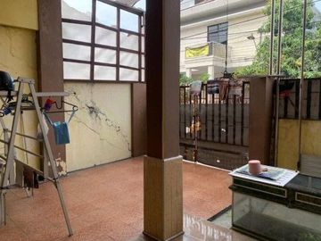 Jual cepat, Rumah Kost 2 lantai Rungkut Mejoyo Utara Sby