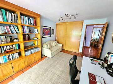 LAS CAÑADAS CASA EN VENTA CON PROYECTO ÚNICO Y HERMOSO JARDÍN