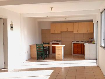 🏯Casa con amplio terreno en venta en el sector Monjas / Alma Lojana