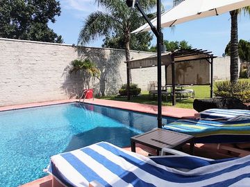 Xochitepec Morelos Casa en Venta con gran jardín y alberca