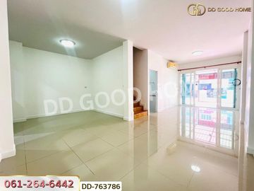 Townhouse, Chalida Village, Rangsit-Klong 3, Pathum Thani, near Wat Dhammakaya