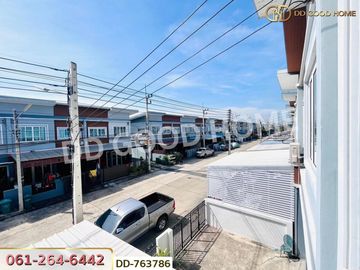 Townhouse, Chalida Village, Rangsit-Klong 3, Pathum Thani, near Wat Dhammakaya