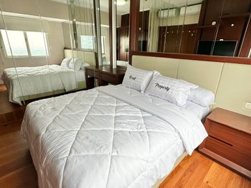SEWA TAHUNAN APARTEMEN MEWAH WATEPRLACE RESIDENCE 2BR SIAP HUNI LANTAI TINGGI