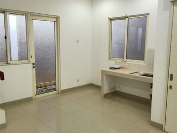Dijual Rumah Cantik Cluster Faraday Gading Serpong Tangerang Selatan Murah Bagus Lokasi Strategis Nyaman