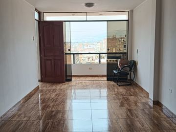 Departamento en Venta en Av. Santa Rosa SMP