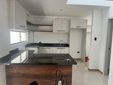 CASA EN VENTA POR ESTRENAR 3  DORMITORIOS SANGOLQUI