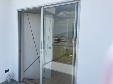 CASA EN VENTA POR ESTRENAR 3  DORMITORIOS SANGOLQUI