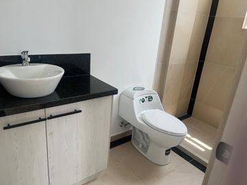 CASA EN VENTA POR ESTRENAR 3  DORMITORIOS SANGOLQUI
