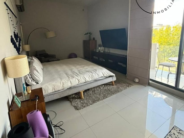 En VENTA Casa Moderna Ubicación Privilegiada. Fracc. Veneros Residencial