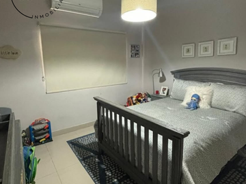 En VENTA Casa Moderna Ubicación Privilegiada. Fracc. Veneros Residencial