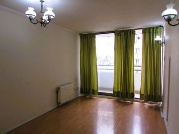 2 Dorm, 2 Bañ, Est, Bod. Cerca Metro Moneda Y Parque Almagro