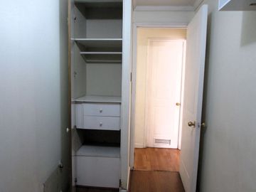 2 Dorm, 2 Bañ, Est, Bod. Cerca Metro Moneda Y Parque Almagro