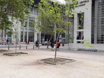 2 Dorm, 2 Bañ, Est, Bod. Cerca Metro Moneda Y Parque Almagro